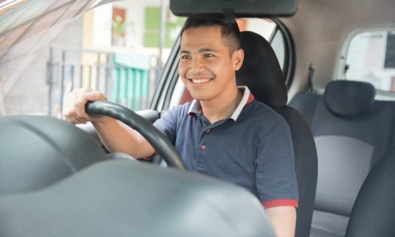 Padangbai Tour Driver